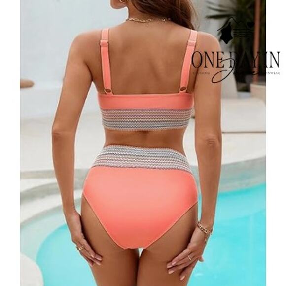 Blooming Jelly Crop Bikini Swimsuit Size S - Picture 2 of 6